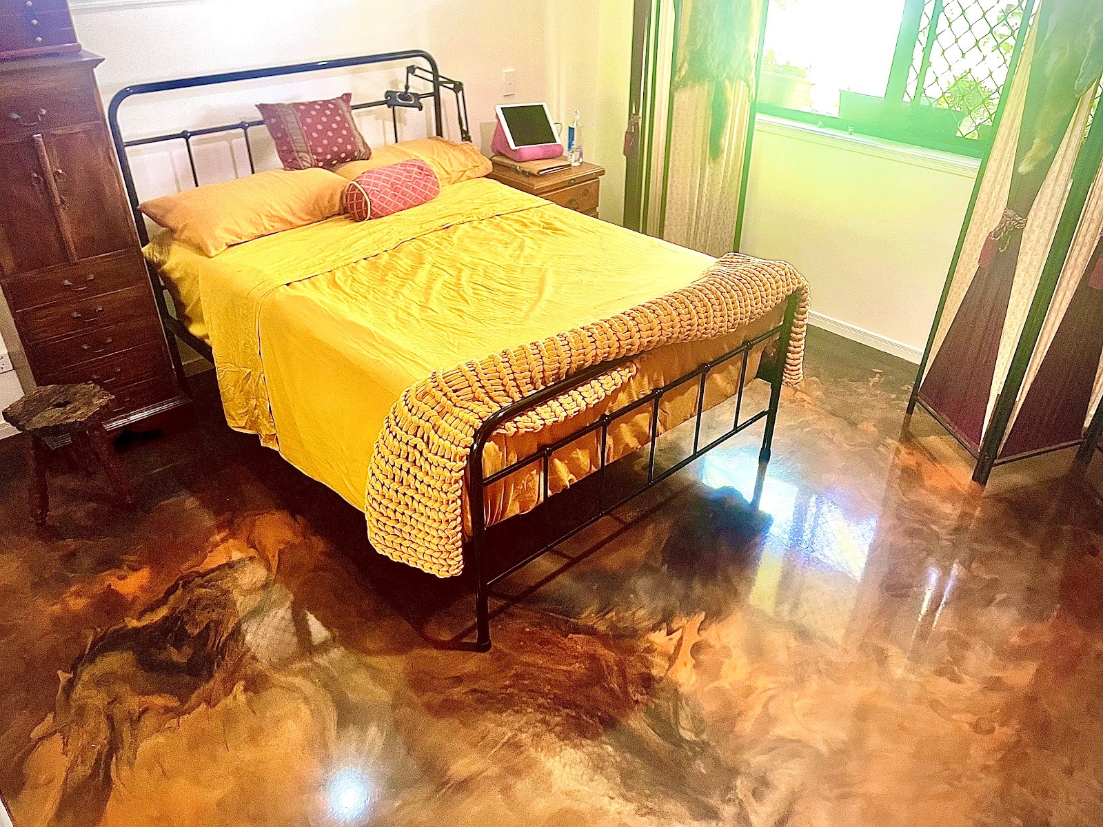 tough floors bed